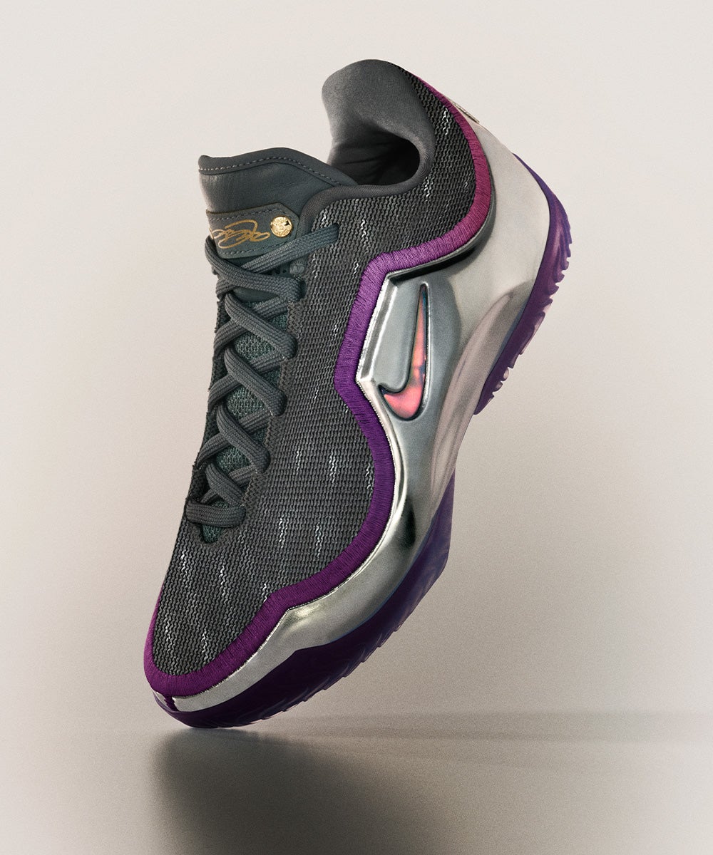 NIKE LEBRON